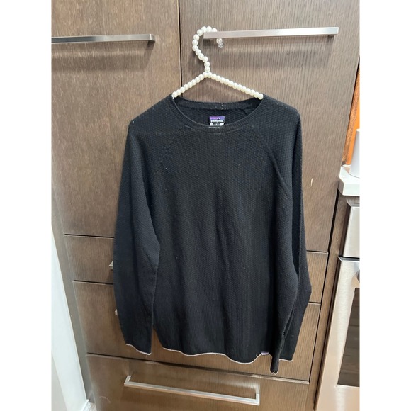 Patagonia Sweaters - Patagonia woman's sweater‎ black large